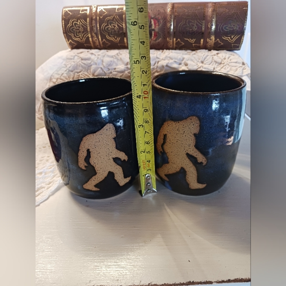 Set Of 2 Handcrafted Bigfoot Sasquatch Pottery Coffee Tea Wedding Cups EUC - Picture 4 of 9